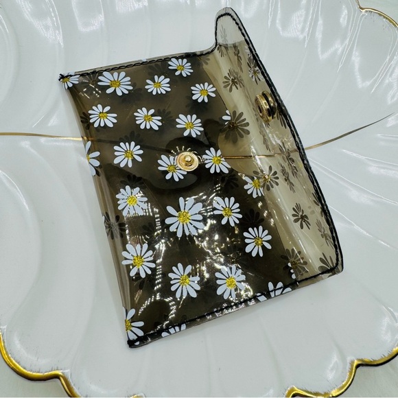 Florals Clear Card Case Wallet in Black - Picture 2 of 6